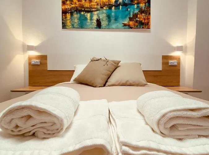 בית נופש Casa Puerta Almocabar *